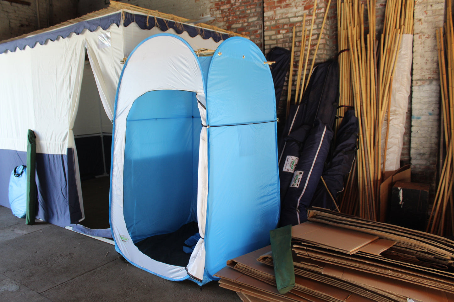 Small PopUp Travel Sukkah